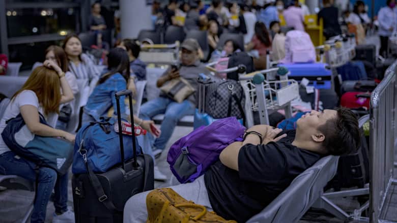 السفر الجوي