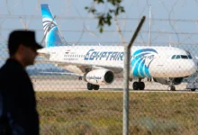 تعليق مصر للطيران