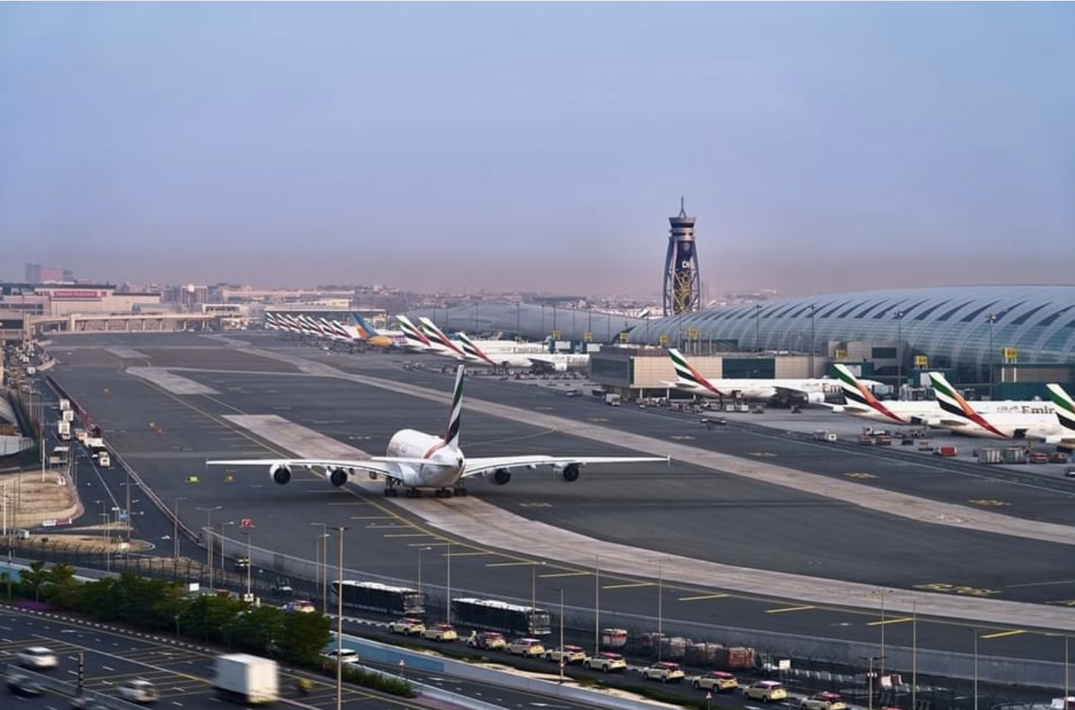 طيران الإمارات