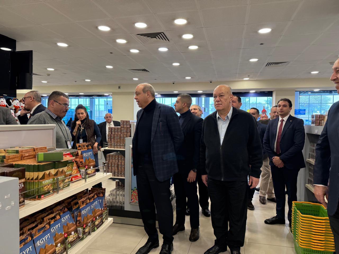 المطارات المصرية