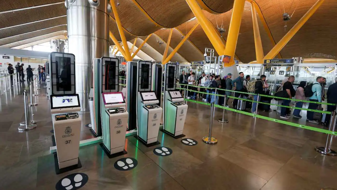 المطارات الأوربية