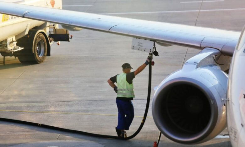 نقص وقود الطائرات يهدد بتعطل مطارات أوروبا - أرشيفية