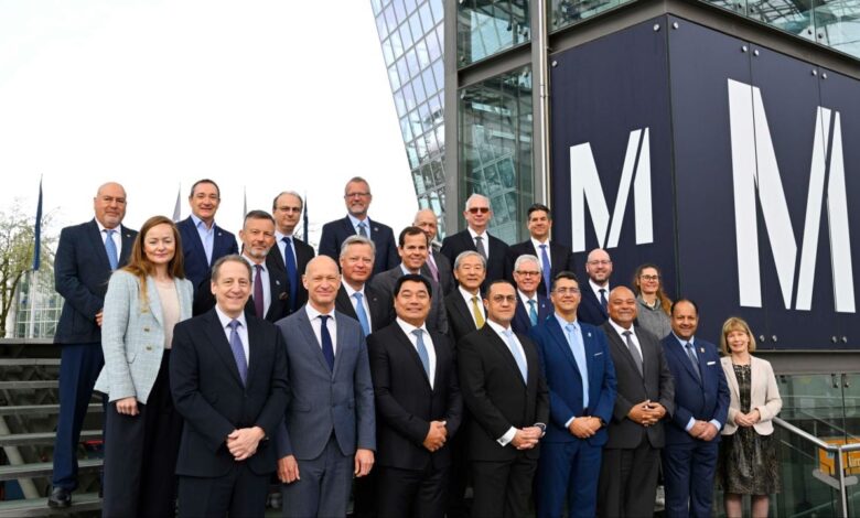 رئيس الشركة القابضة للمطارات والملاحة الجوية في مصر باجتماعات "ACI" بميونخ