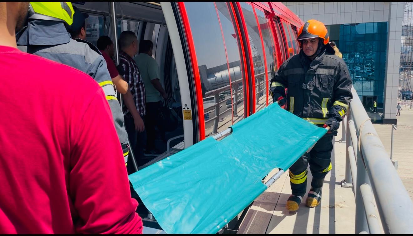 تجربة طوارئ في مطار القاهرة 